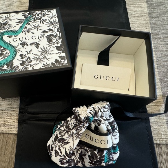 Gucci SV925 Interlocking GG Heavy Chain Pendant Necklace w/dust bag and box - Picture 6 of 8